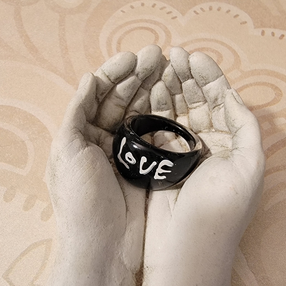 💚 New LOVE Resin Fashion Ring Size 6.75 Fashion Jewelry
